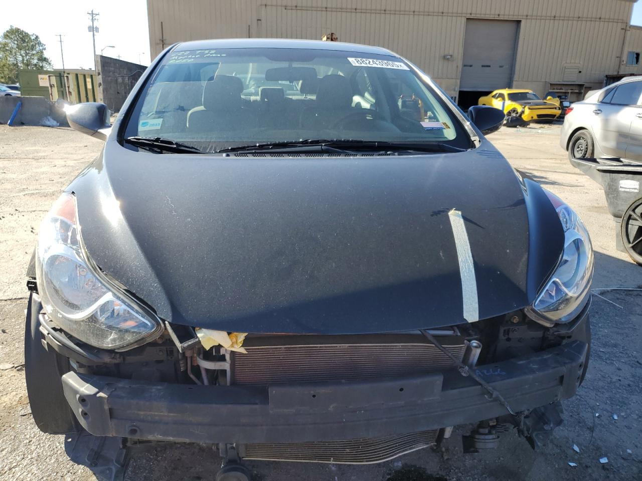 2012 Hyundai Elantra - Image 5