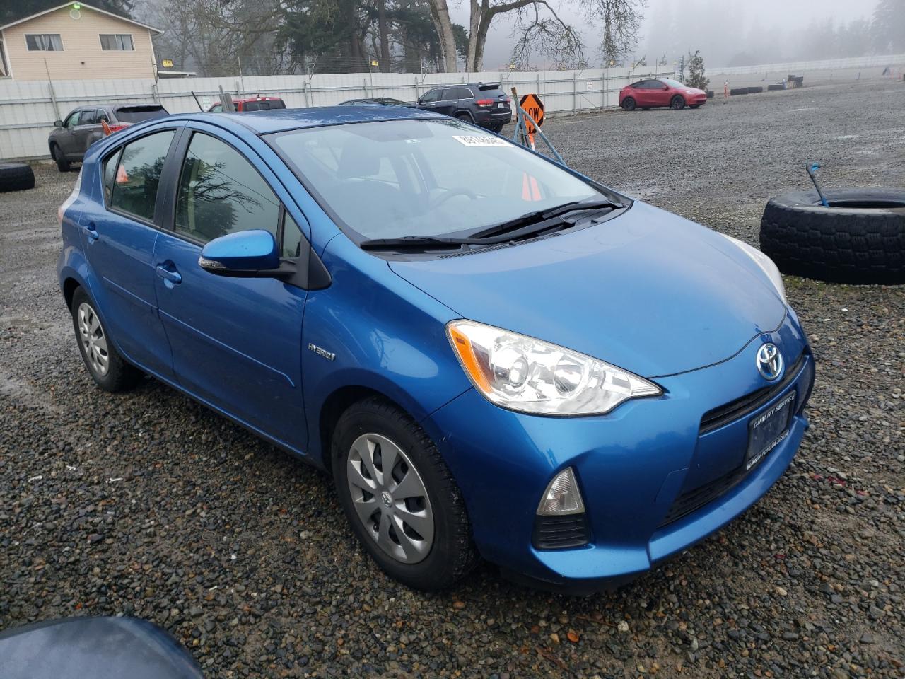 VIN JTDKDTB35E1574911 2014 TOYOTA PRIUS no.4