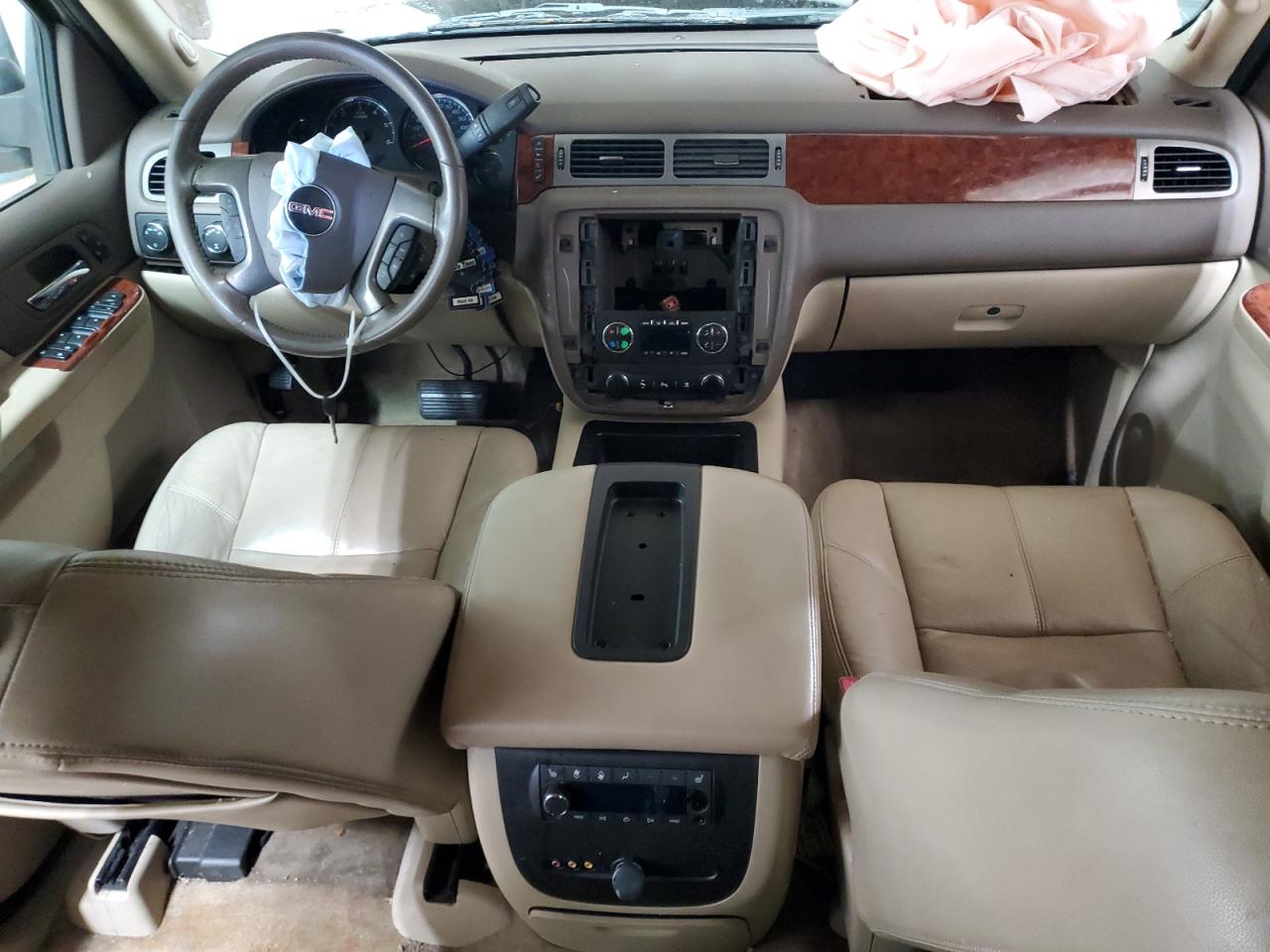 2011 GMC Yukon - Image 8