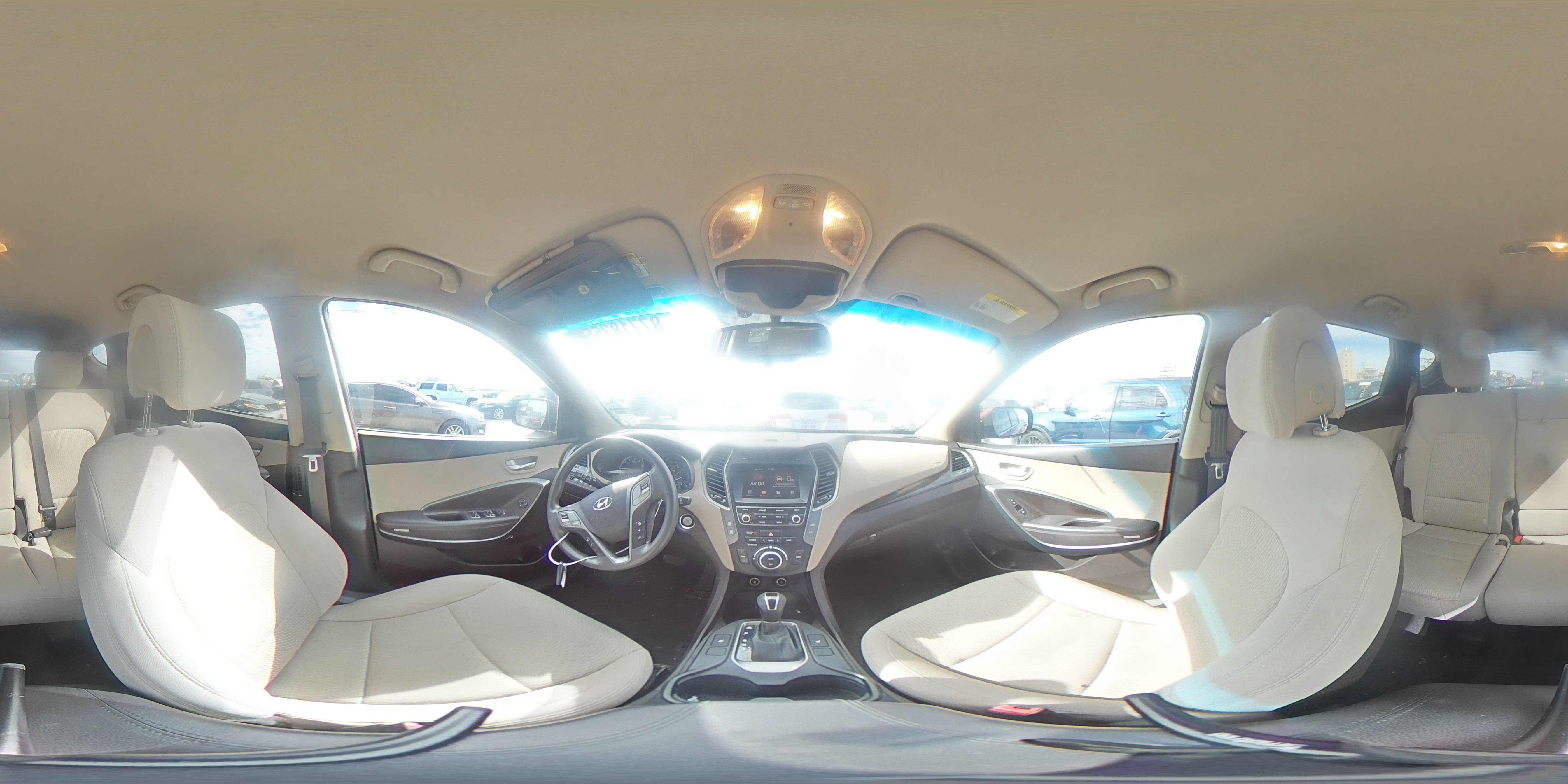 2018 Hyundai Santa Fe - Image 14