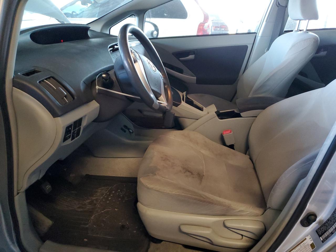 2010 Toyota Prius - Image 7