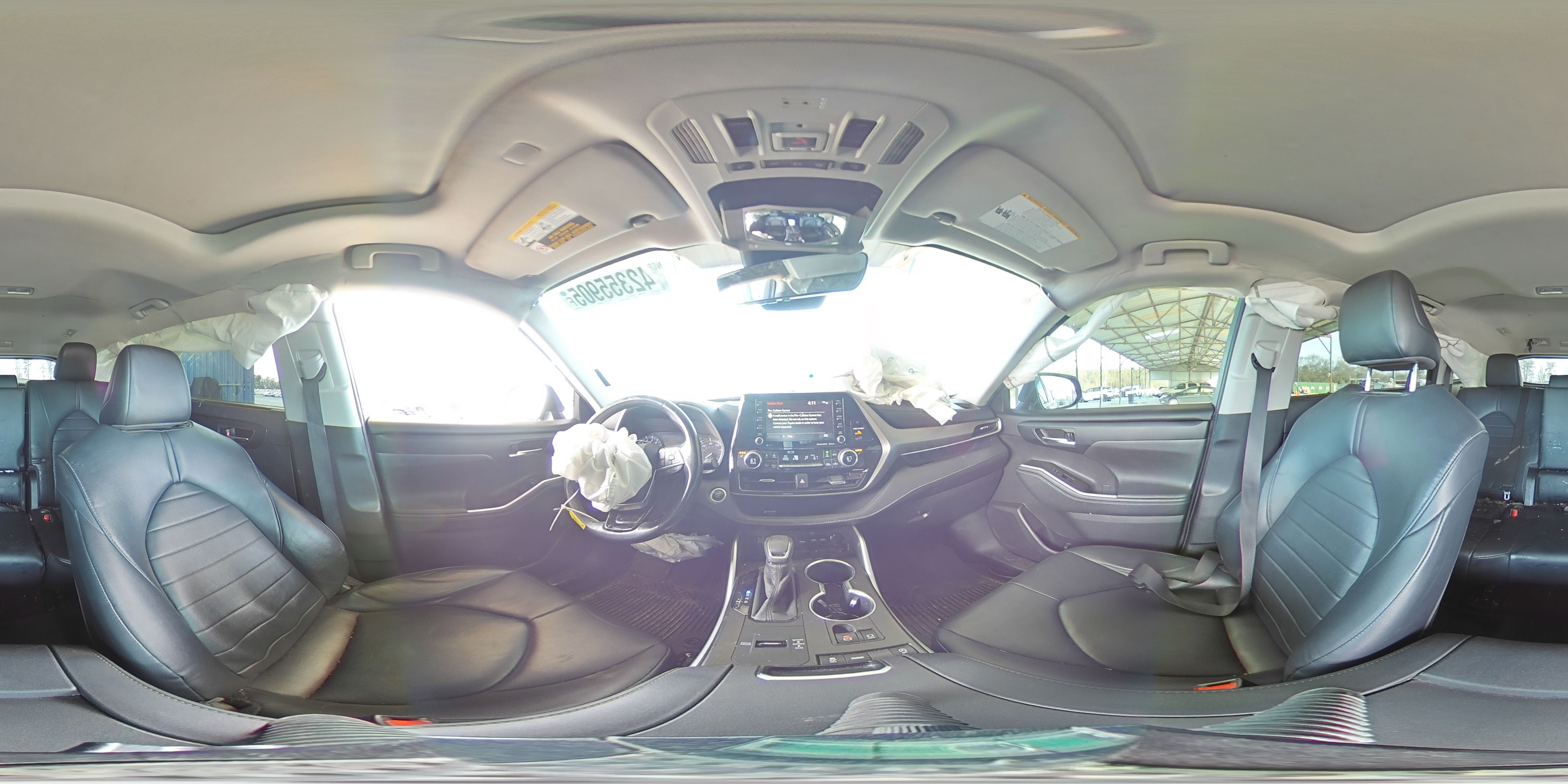 2020 Toyota Highlander - Image 14