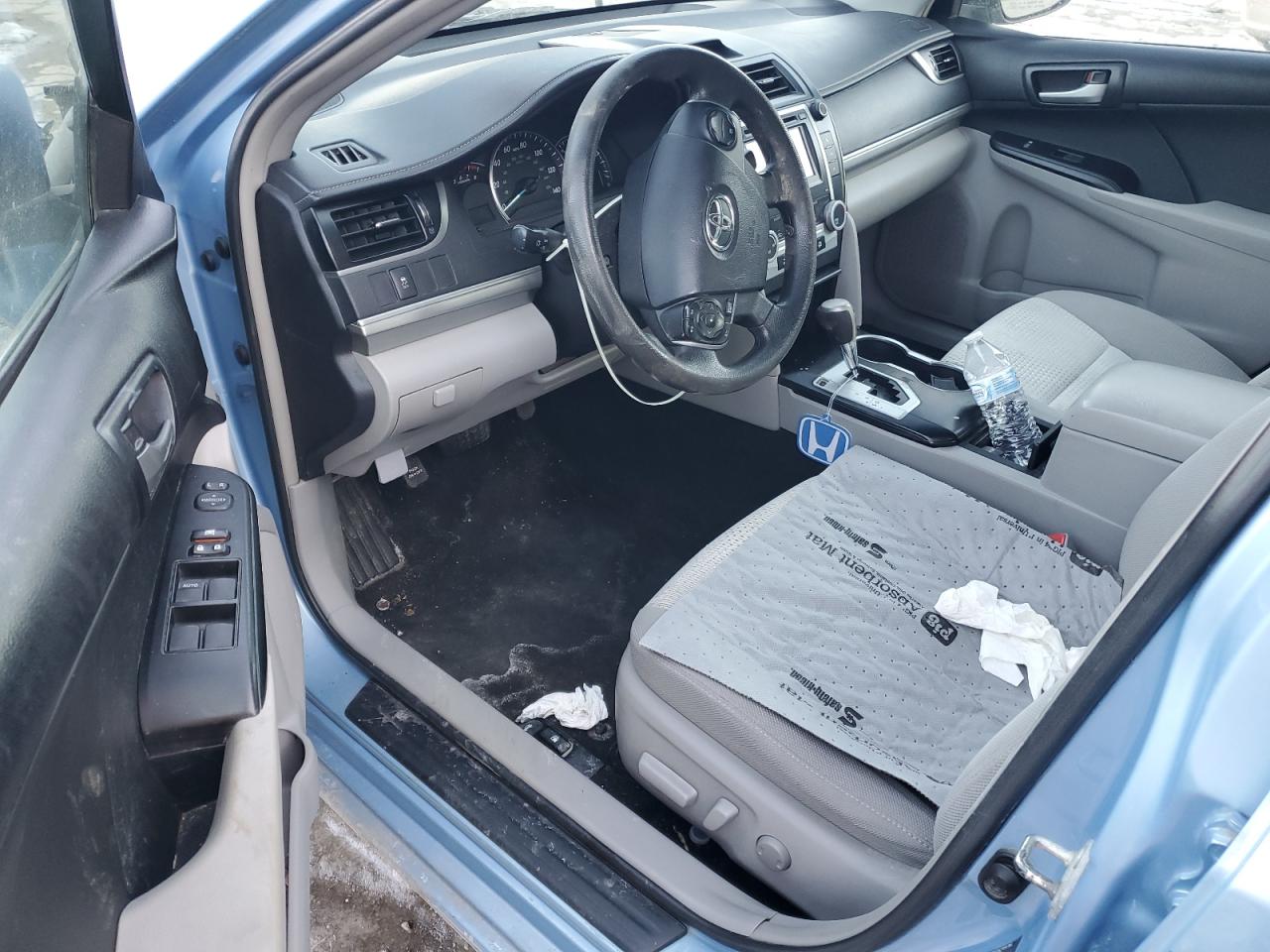 2014 Toyota Camry - Image 8