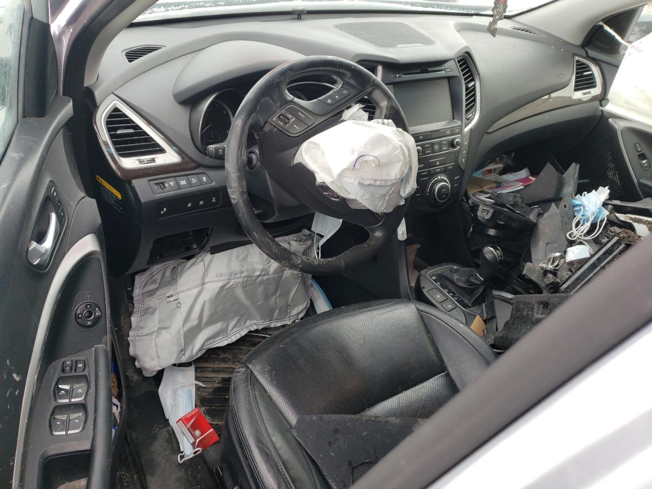 2018 Hyundai Santa Fe - Image 8