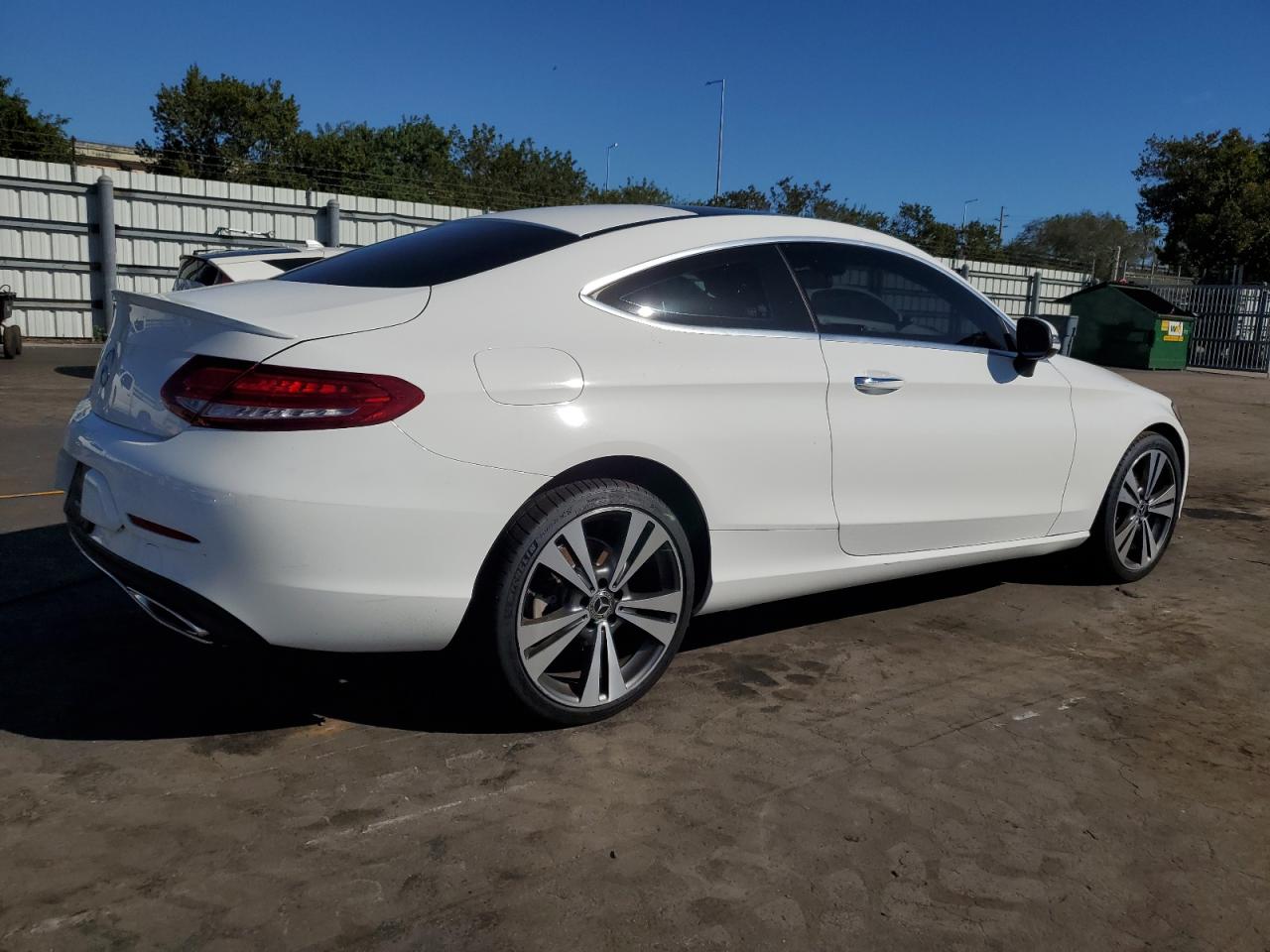 2017 Mercedes-Benz C-klasse - Image 3