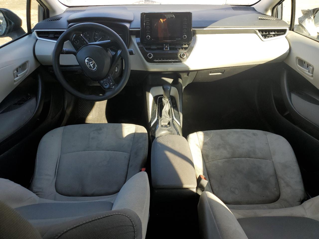 2022 Toyota Corolla - Image 8