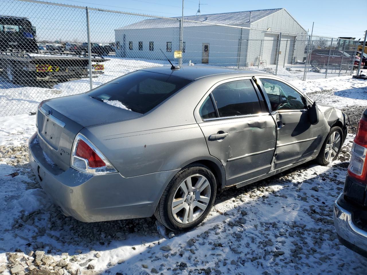 2009 Ford Fusion - Image 3