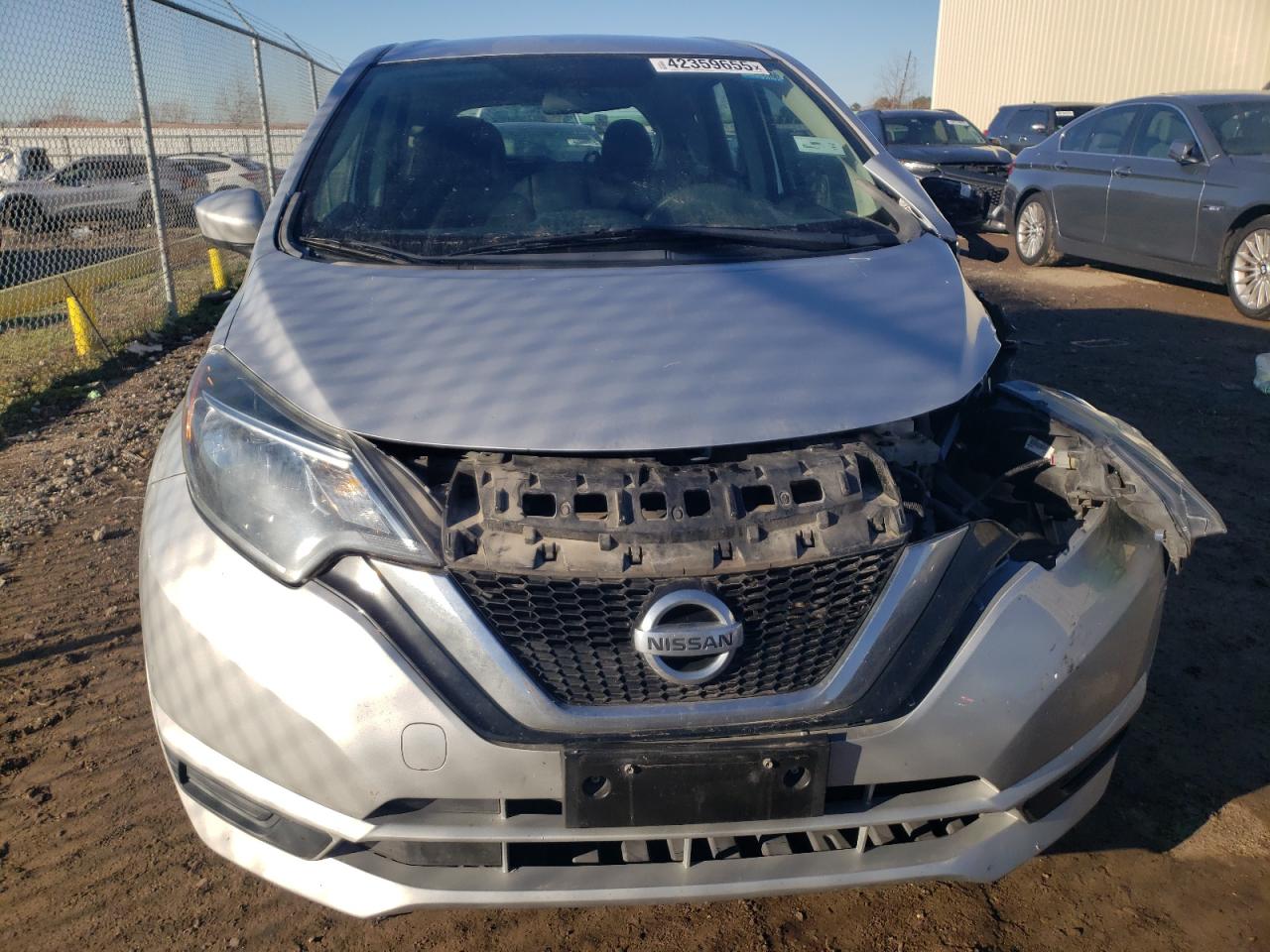 2017 Nissan Versa - Image 5