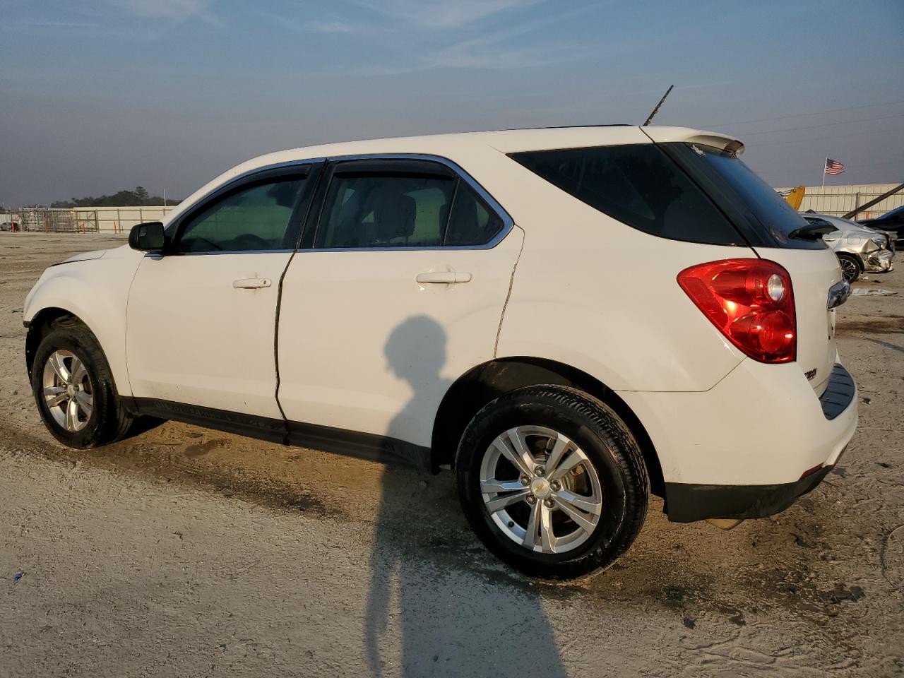 2013 Chevrolet Equinox - Image 2