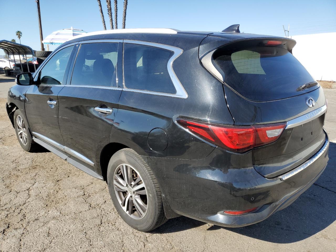 VIN 5N1DL0MN8JC515385 2018 INFINITI QX60 no.2