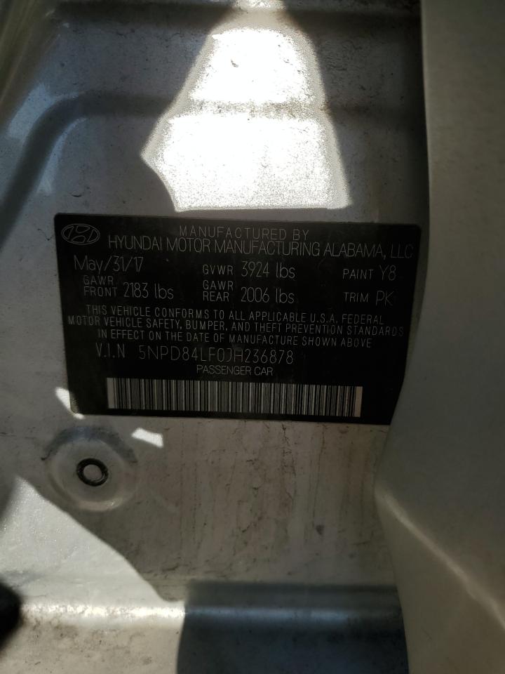 2018 Hyundai Elantra - Image 12