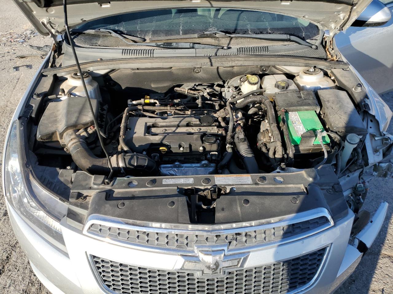 2014 Chevrolet Cruze - Image 11