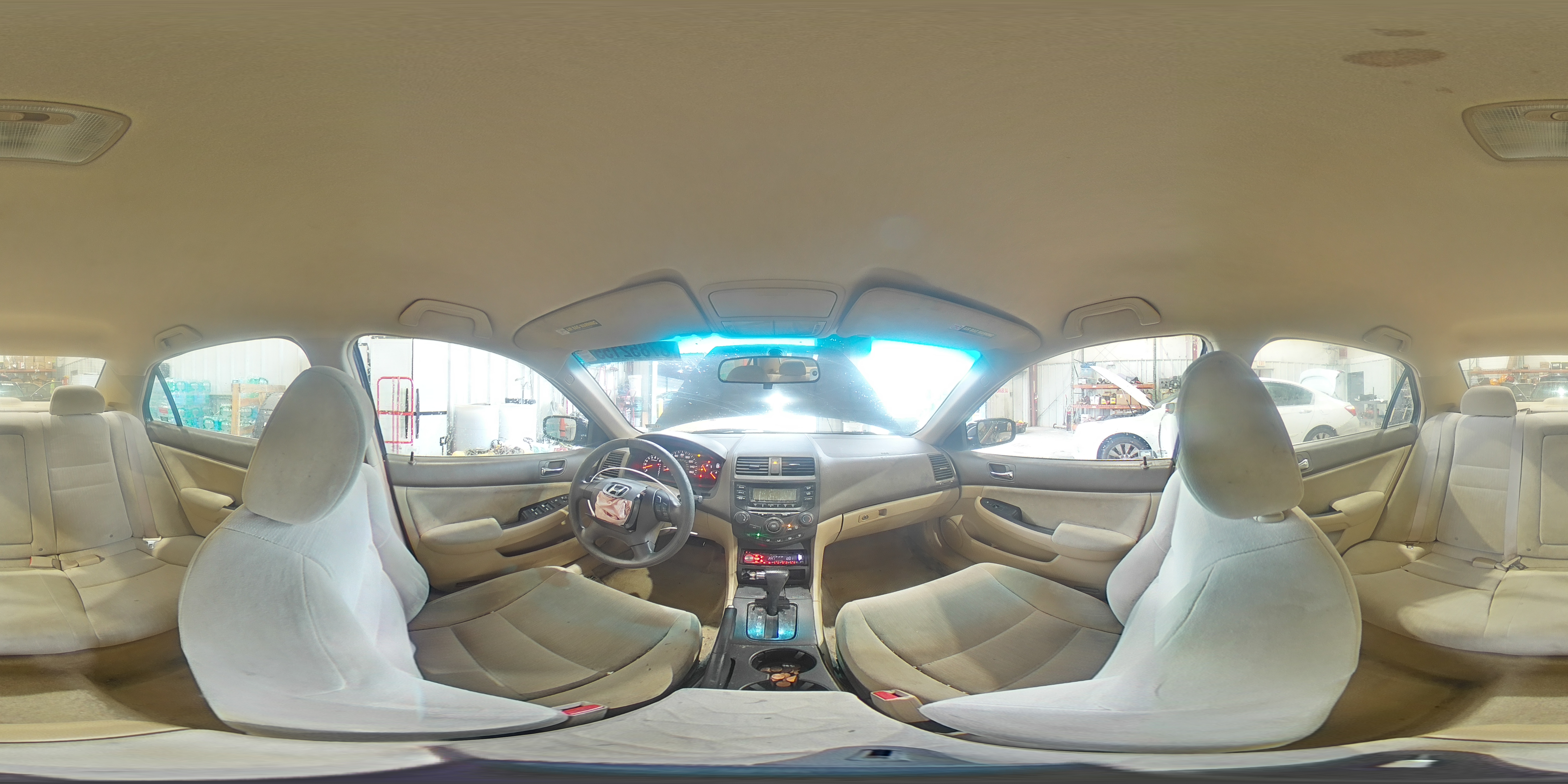2005 Honda Accord - Image 12