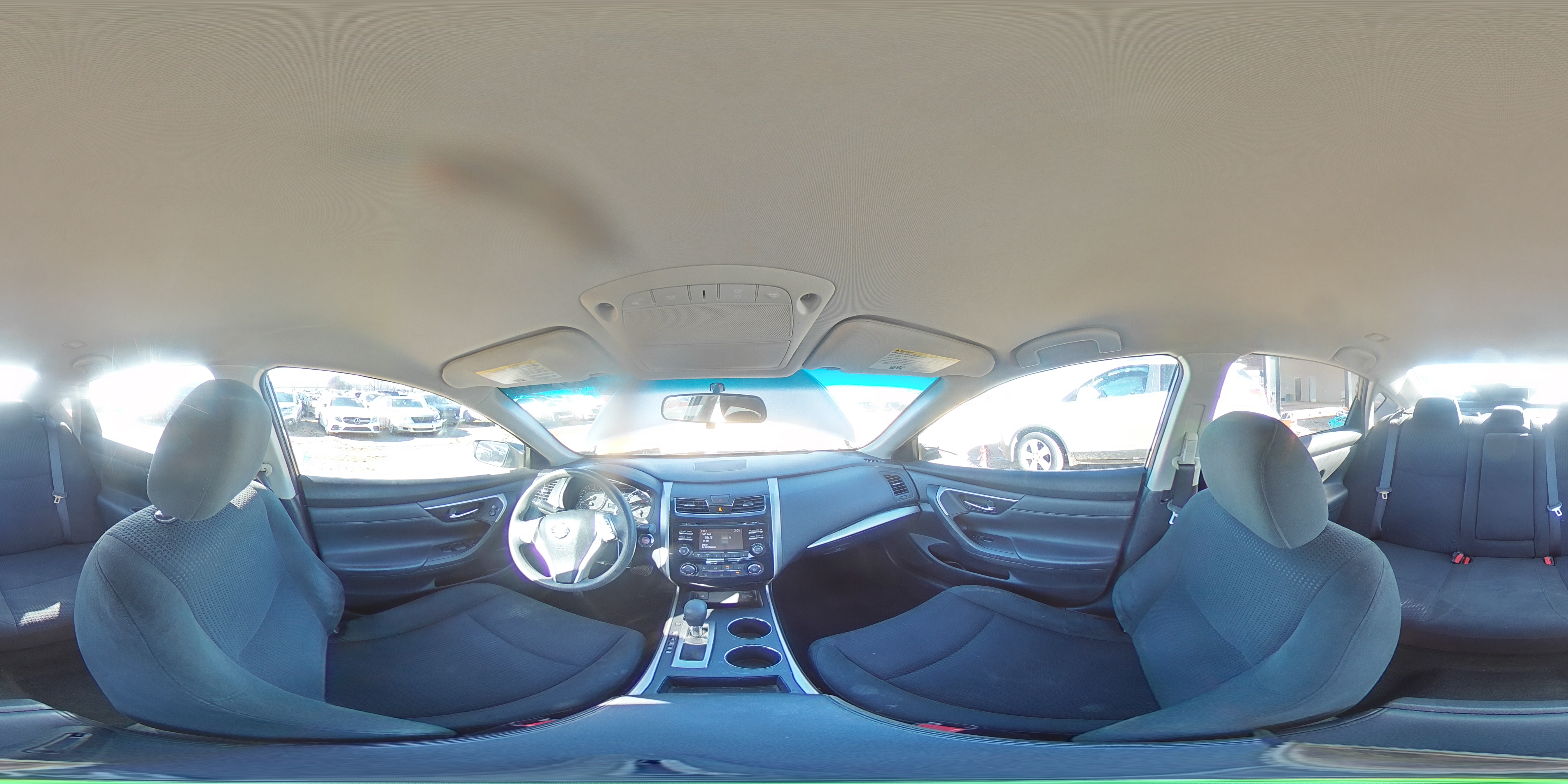2015 Nissan Altima - Image 15