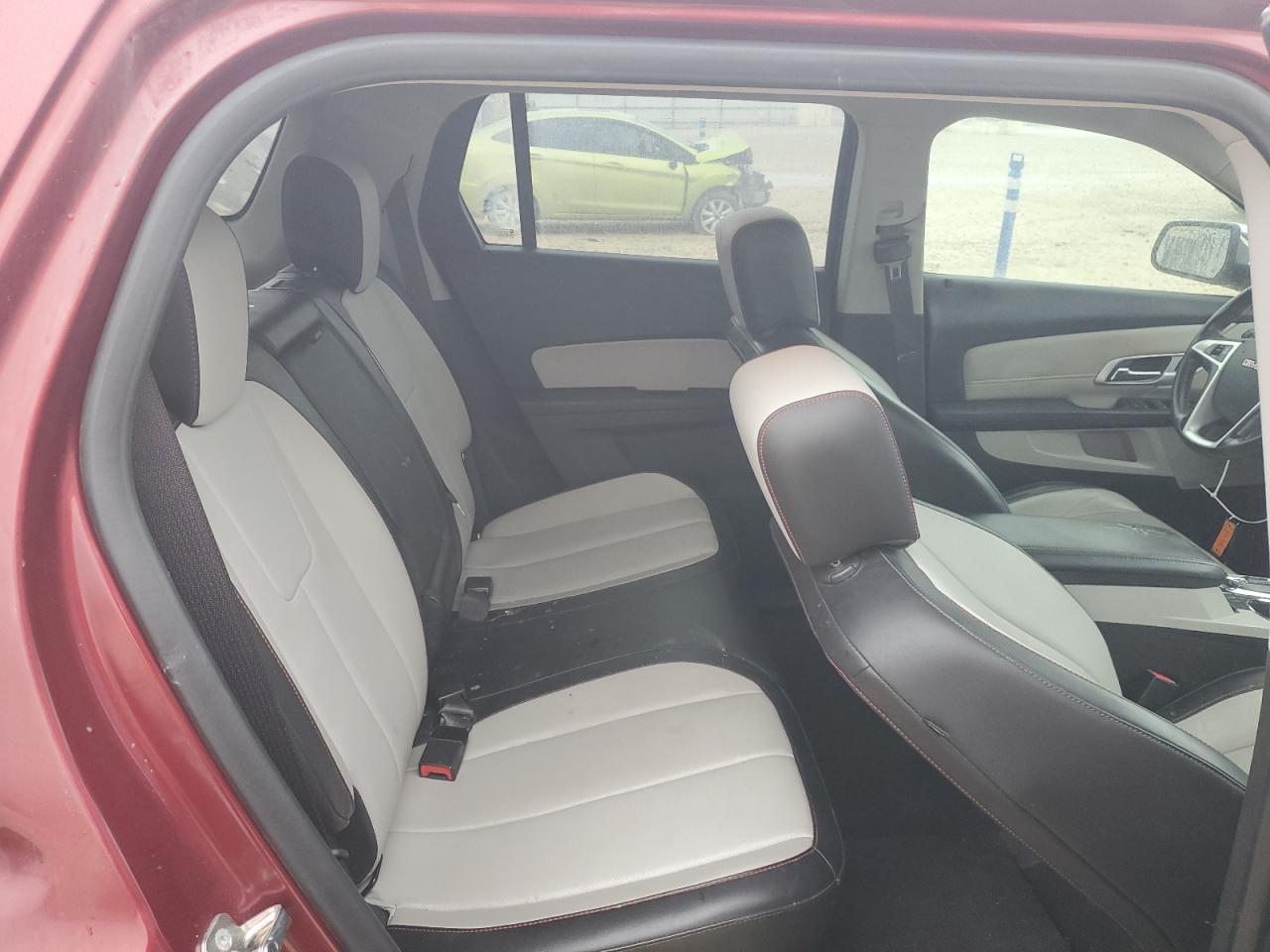 2016 GMC Terrain - Image 11