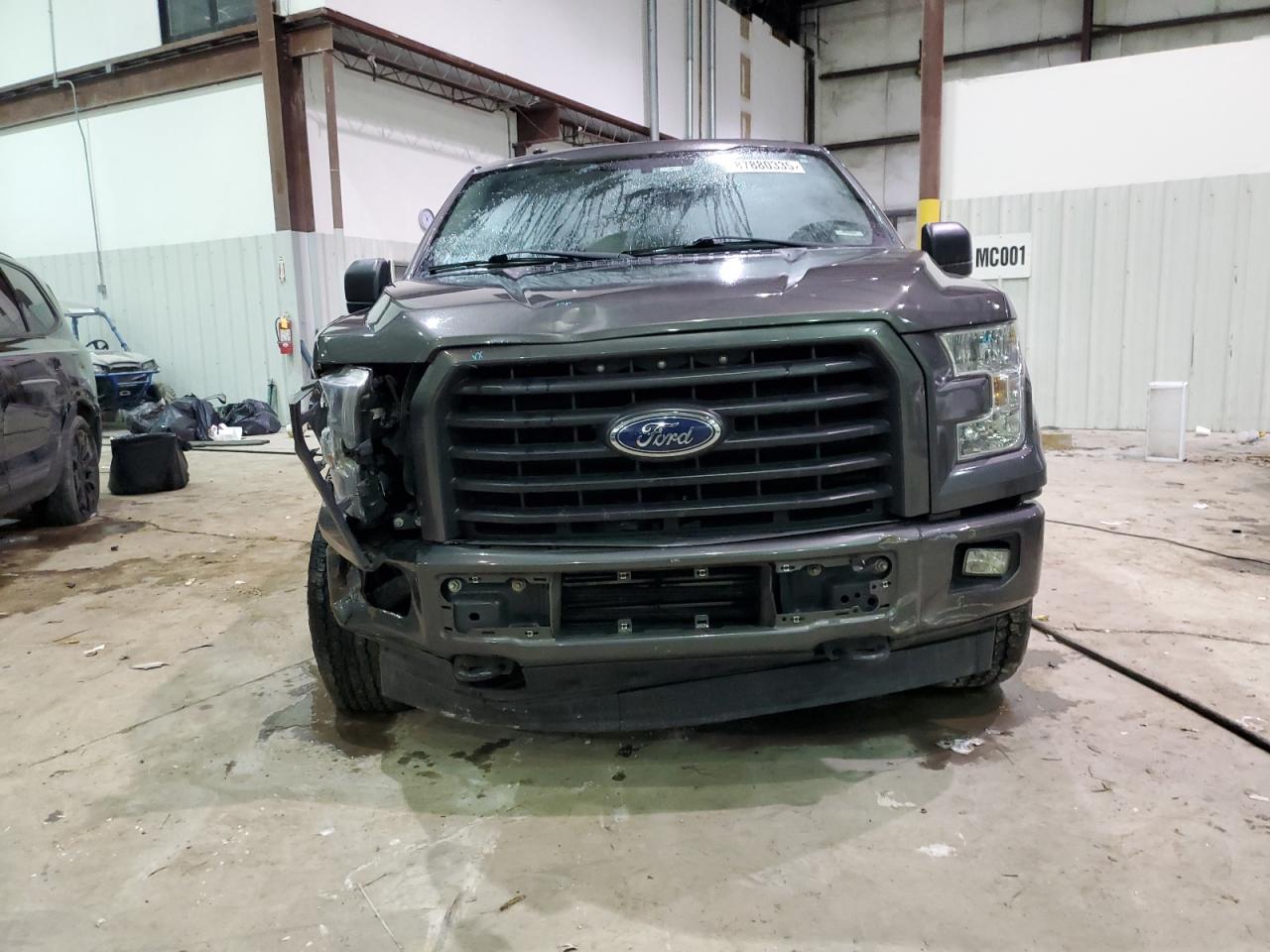 2017 Ford F-150 - Image 5