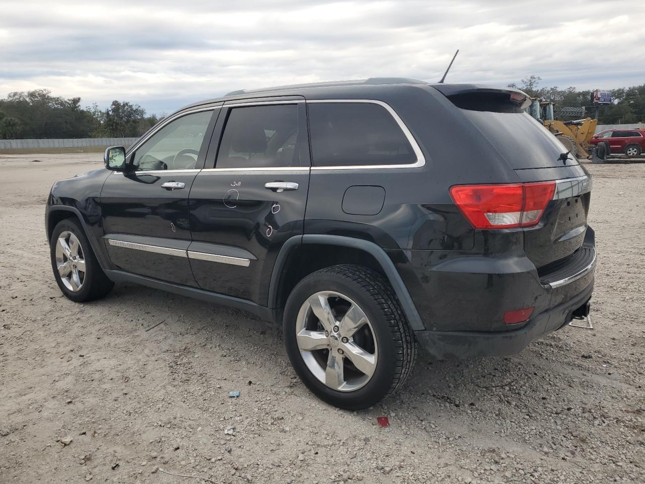 2012 Jeep Grand Cherokee - Image 2
