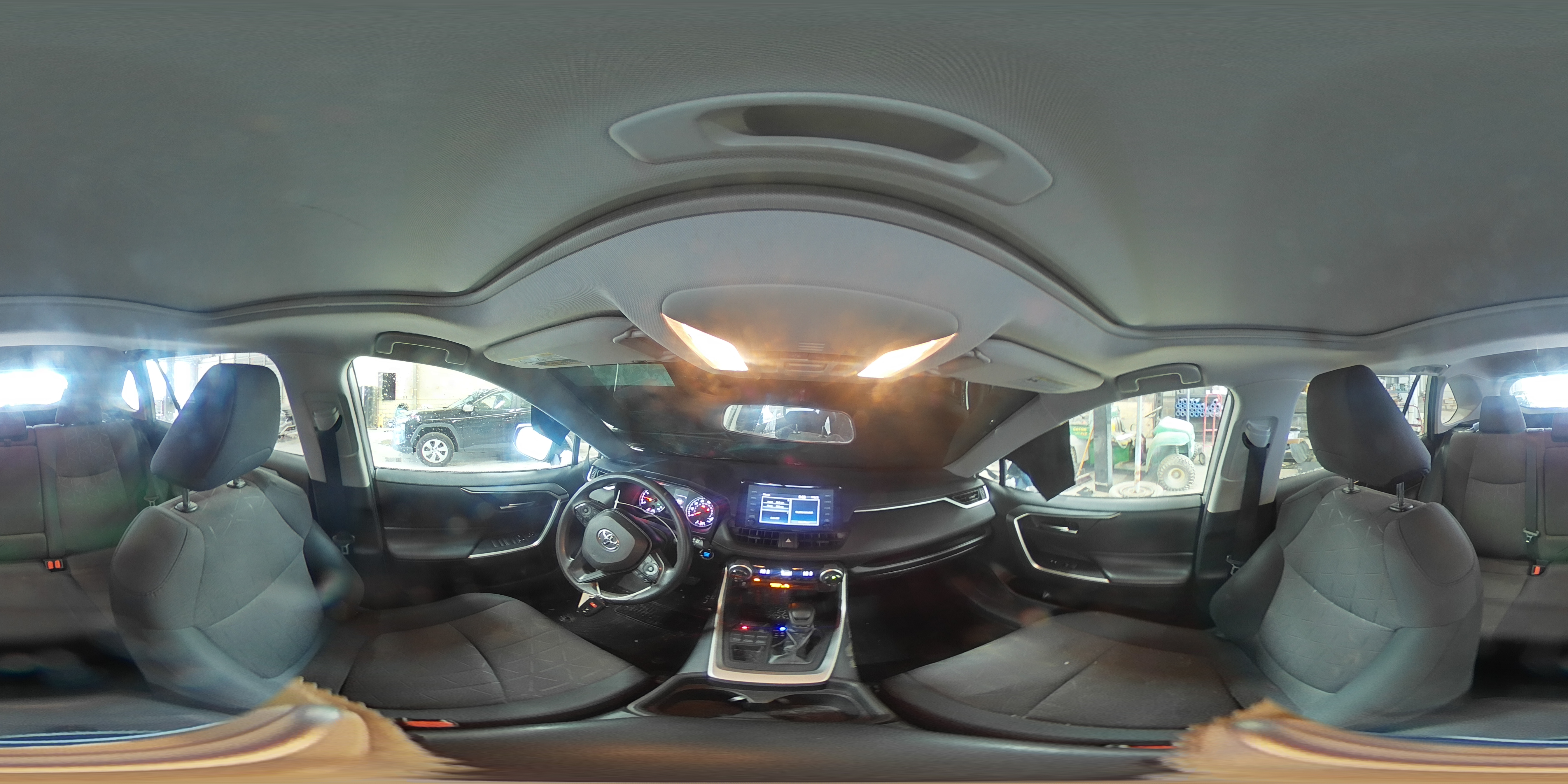 2019 Toyota RAV 4 - Image 13
