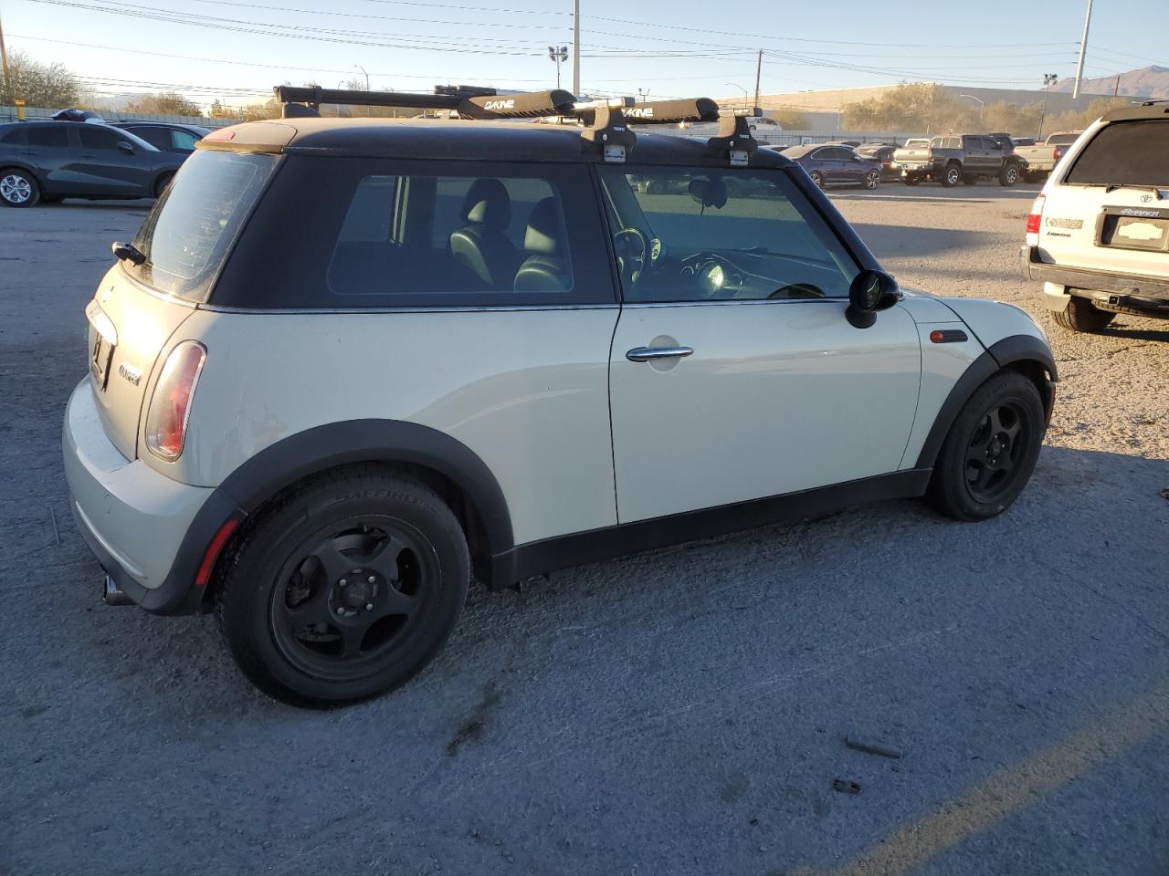2006 MINI Cooper - Image 3