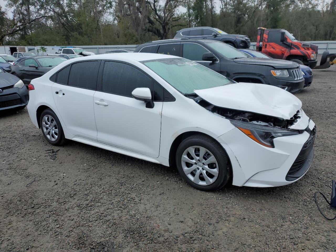 2024 Toyota Corolla - Image 4