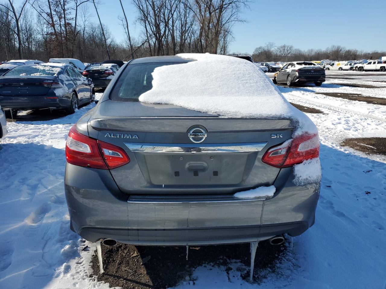 2016 Nissan Altima - Image 6