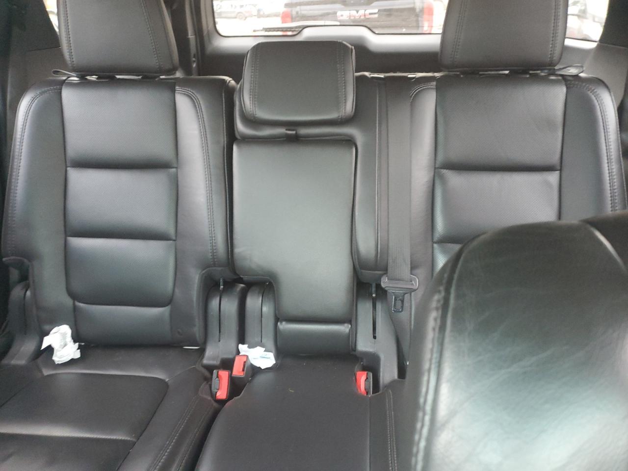 2013 Ford Explorer - Image 10