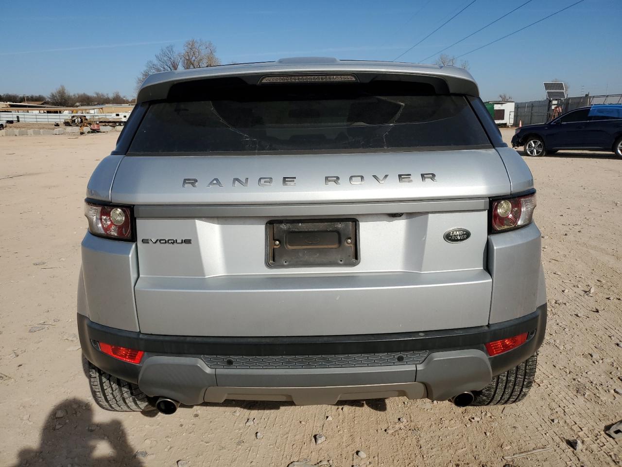 2015 Land Rover Range Rover - Image 6