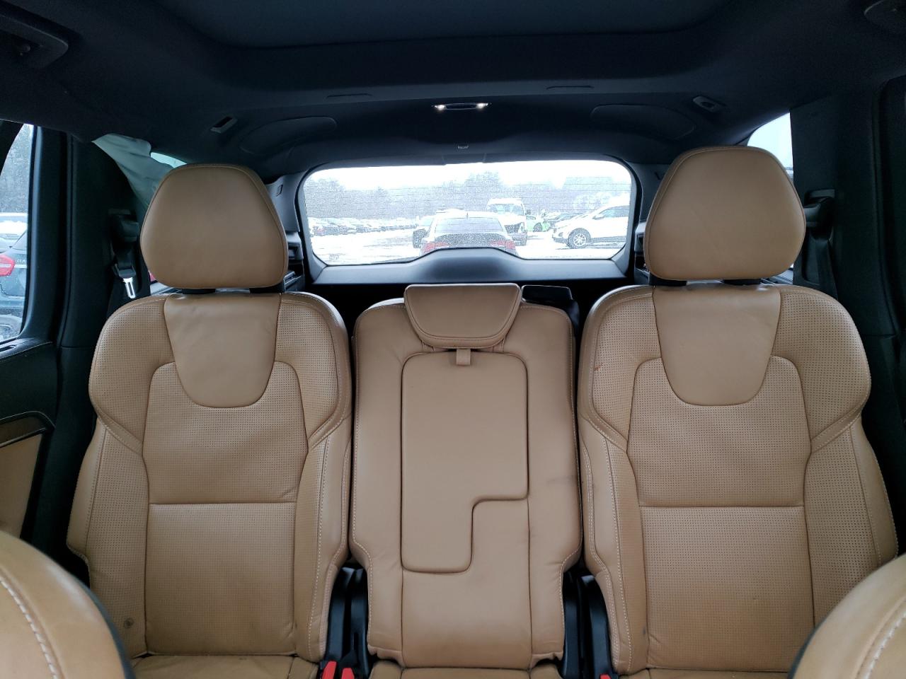 2016 Volvo XC90 - Image 10