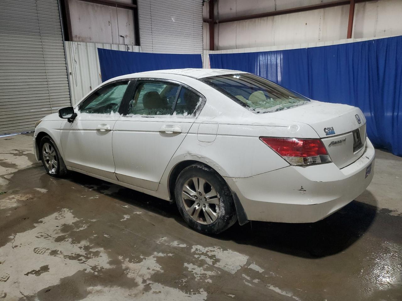 2009 Honda Accord - Image 2