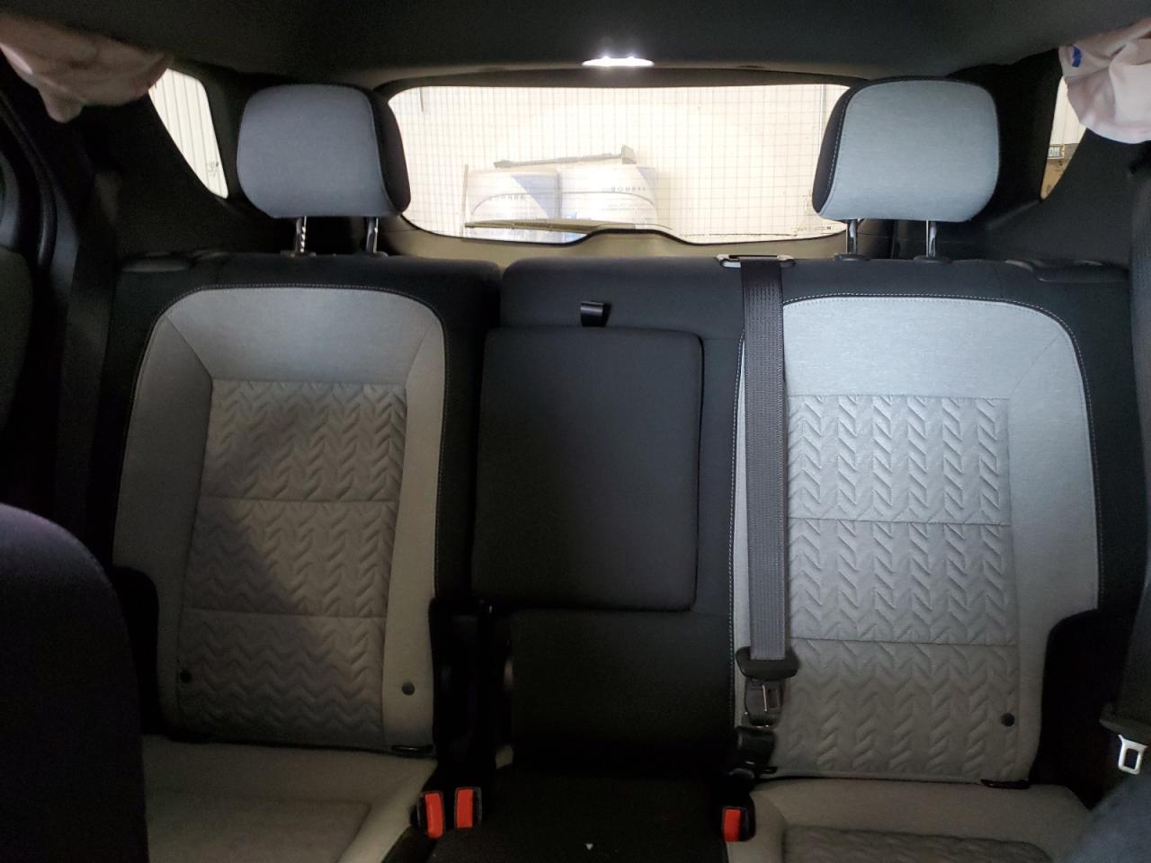 2022 Chevrolet Equinox - Image 10