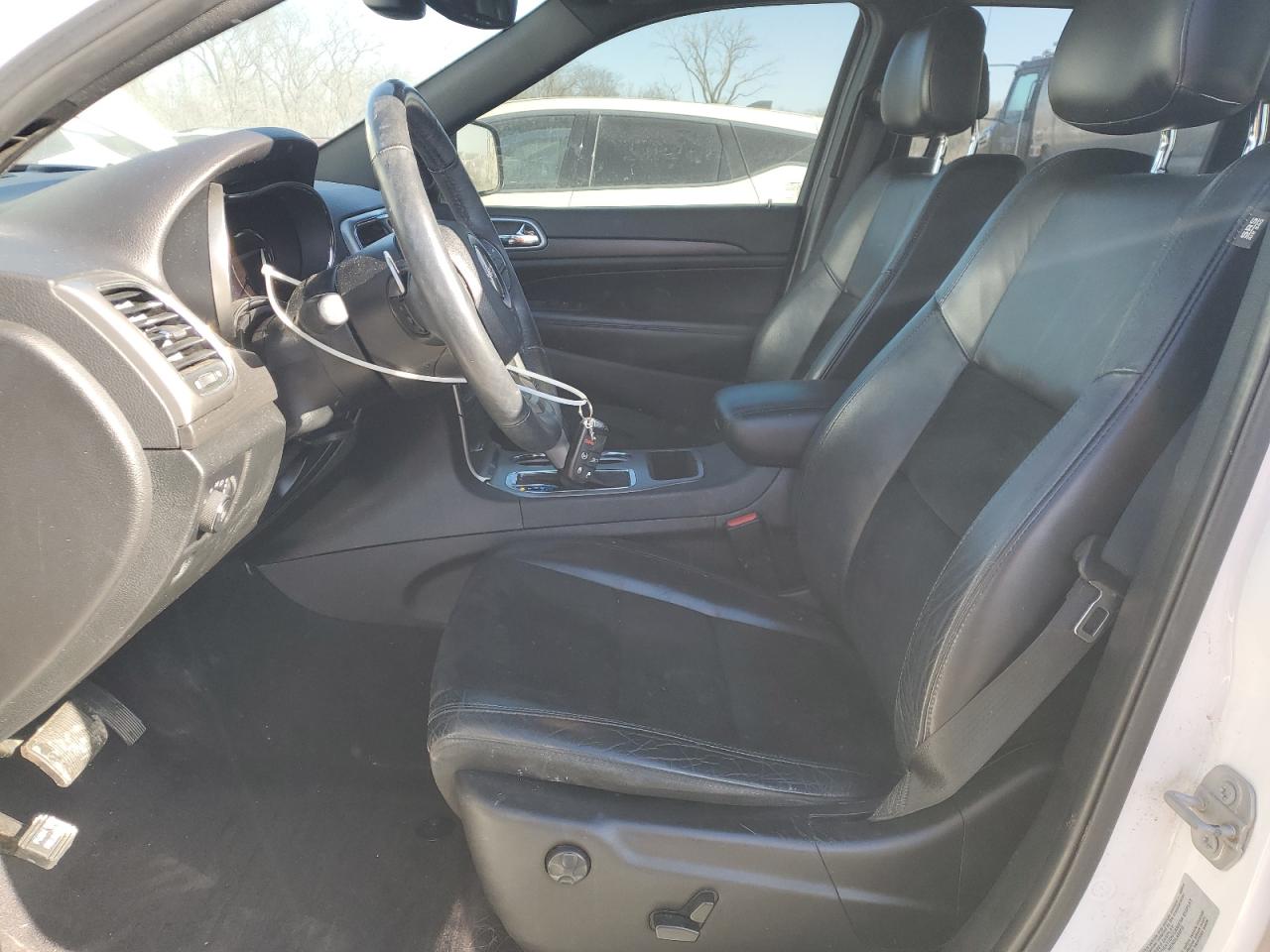 2017 Jeep Grand Cherokee - Image 7