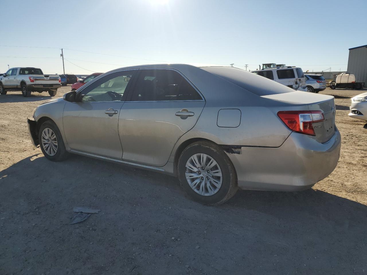 2014 Toyota Camry - Image 2