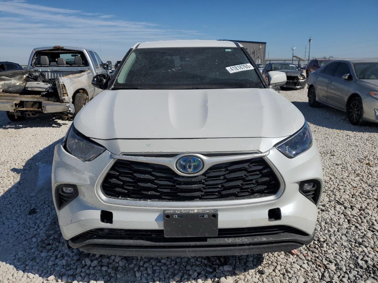 2024 Toyota Highlander - Image 5