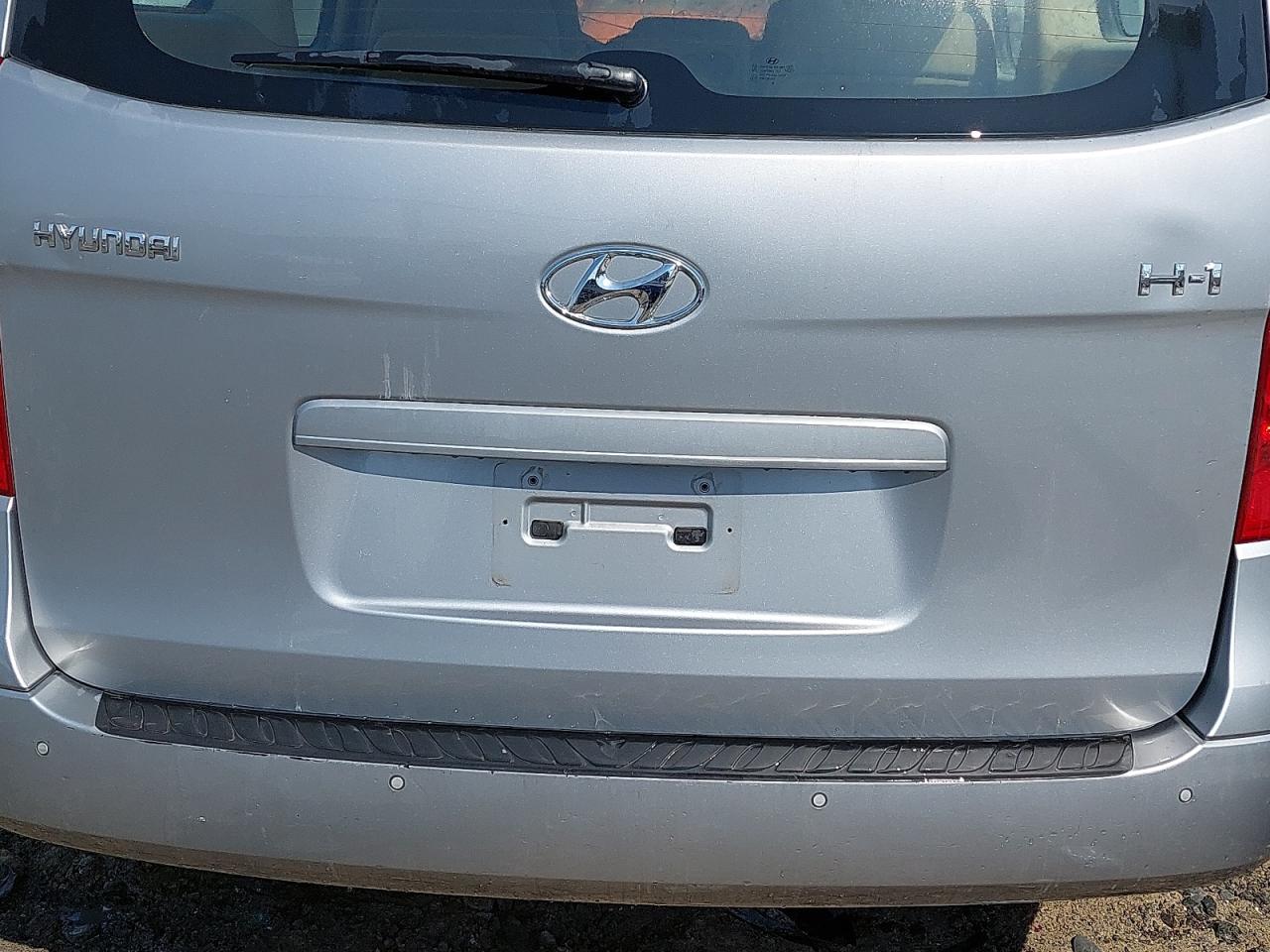 KMJWA37ROKU001152 - 2019 Hyundai H1 - #42463305