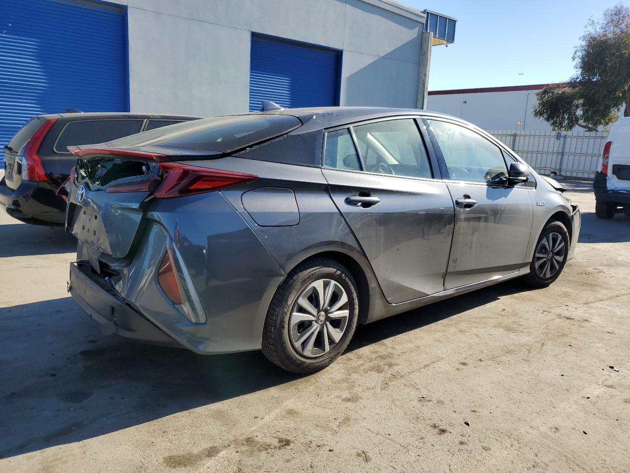 2017 Toyota Prius - Image 3