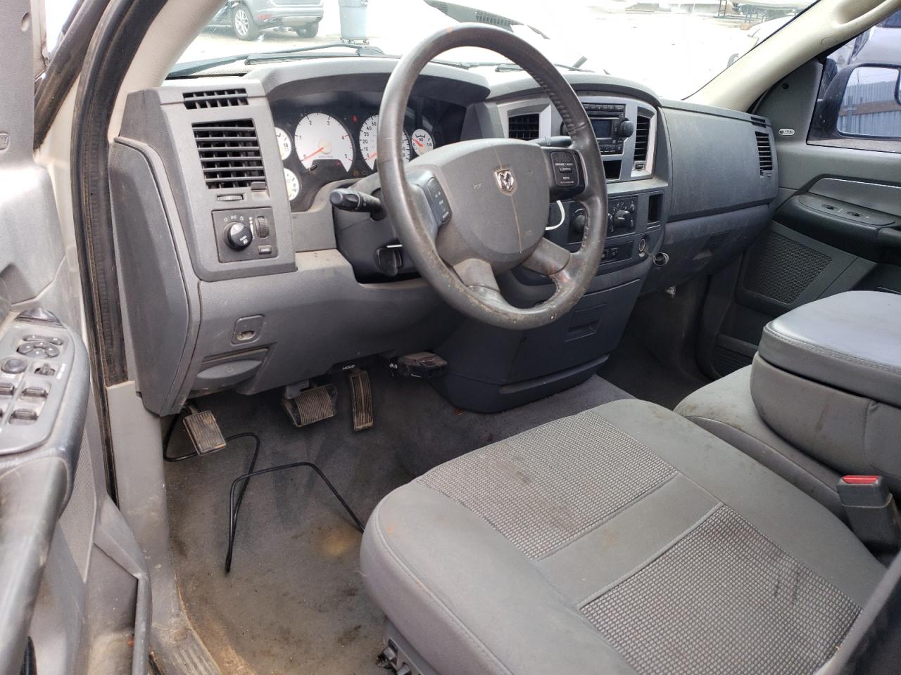 2008 Dodge RAM - Image 8