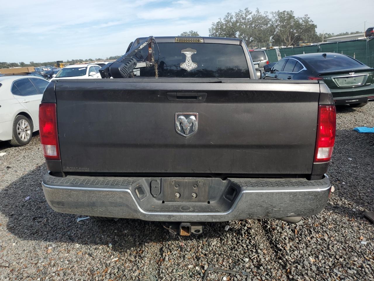 2017 RAM 1500 - Image 6