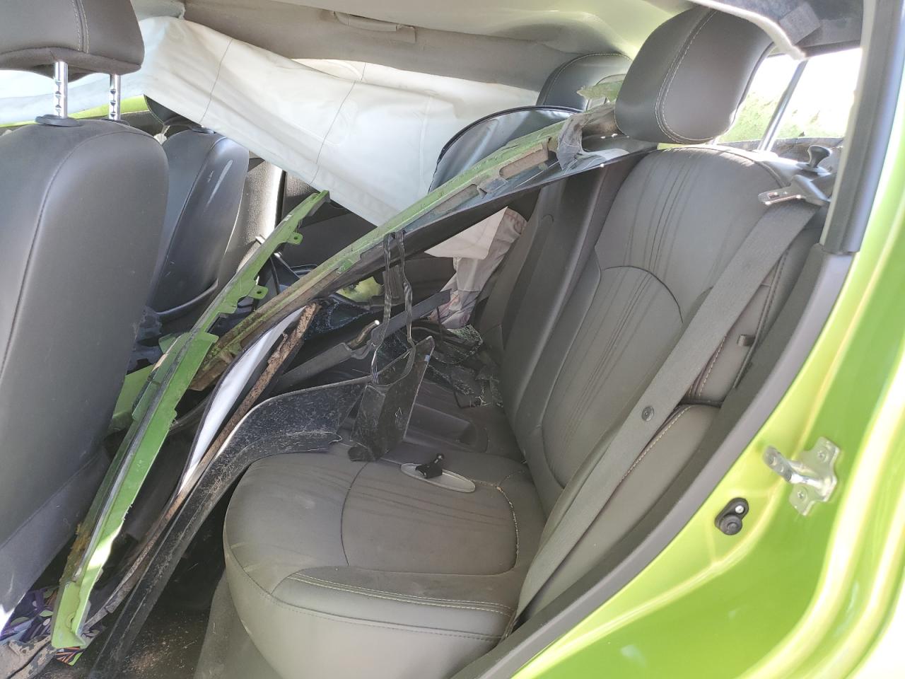 2014 Chevrolet Spark - Image 11