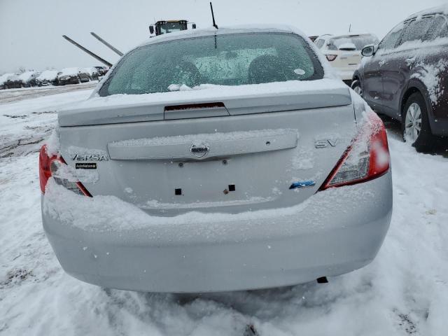  NISSAN VERSA 2013 Silver