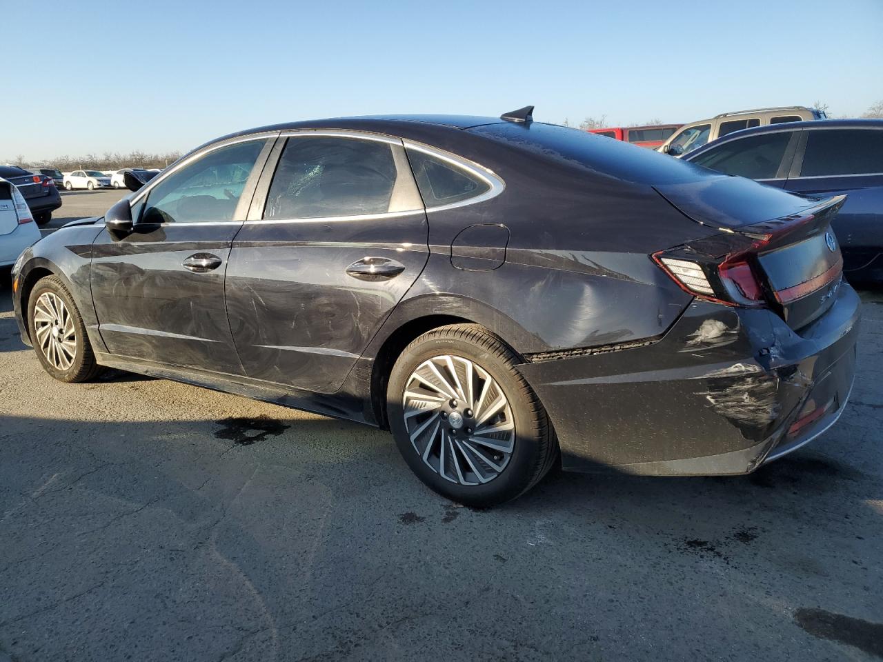 2023 Hyundai Sonata - Image 2