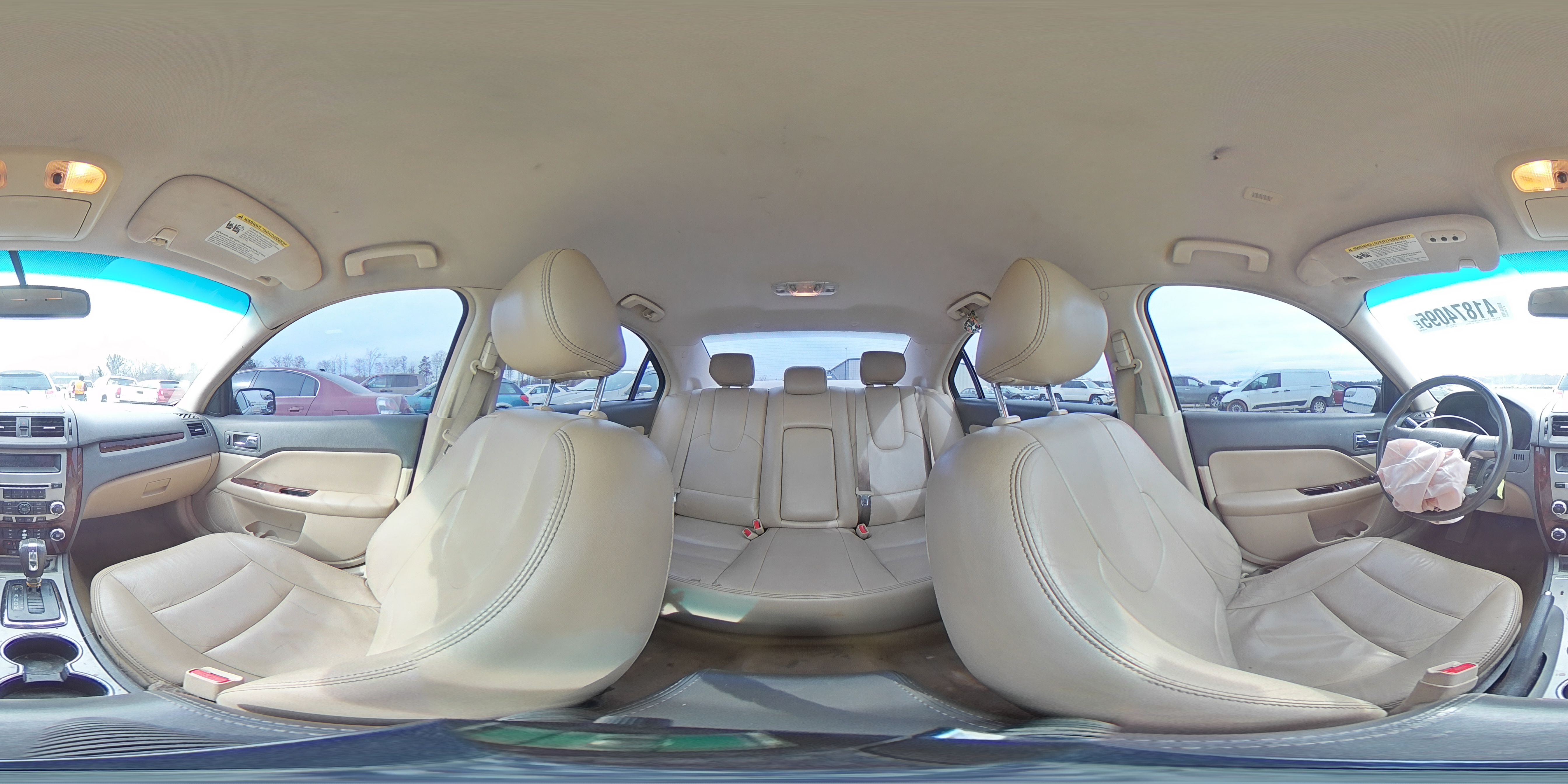 2012 Ford Fusion - Image 16