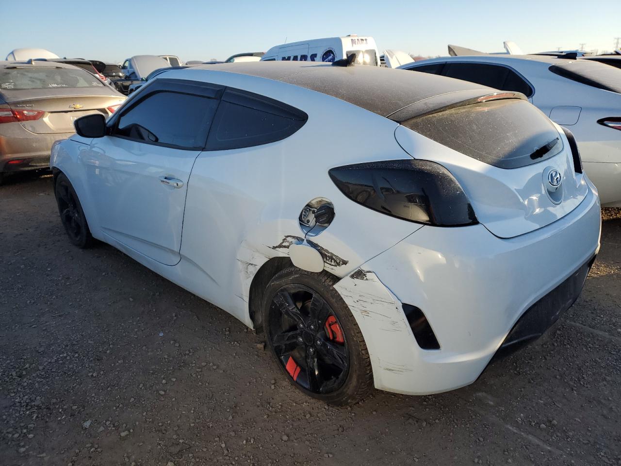 2014 Hyundai Veloster - Image 2