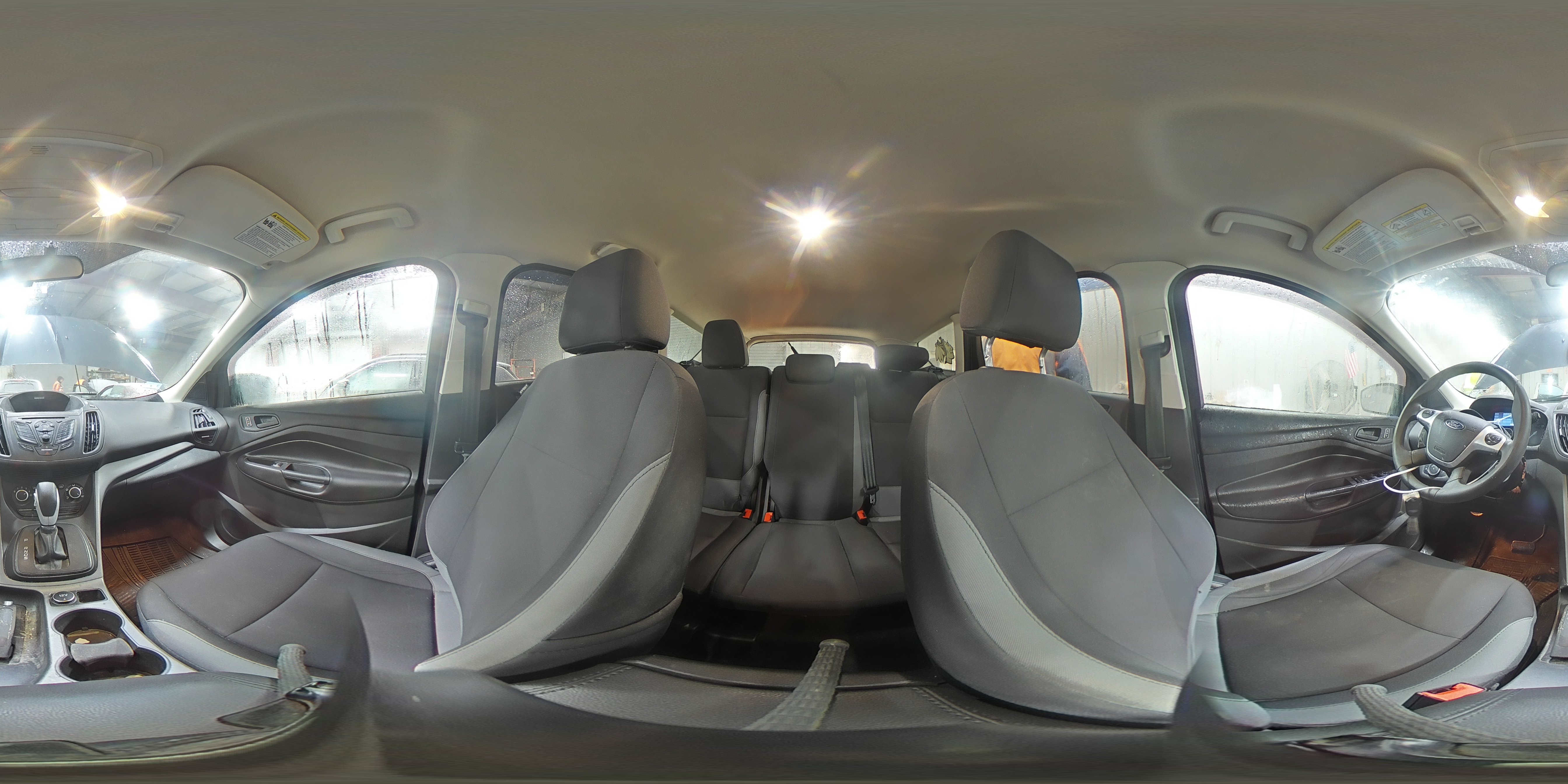 2015 Ford Escape - Image 14