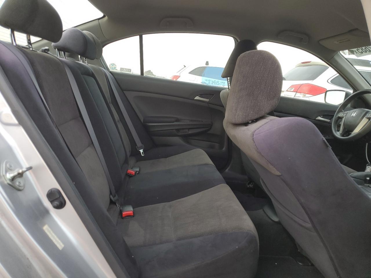 2009 Honda Accord - Image 10