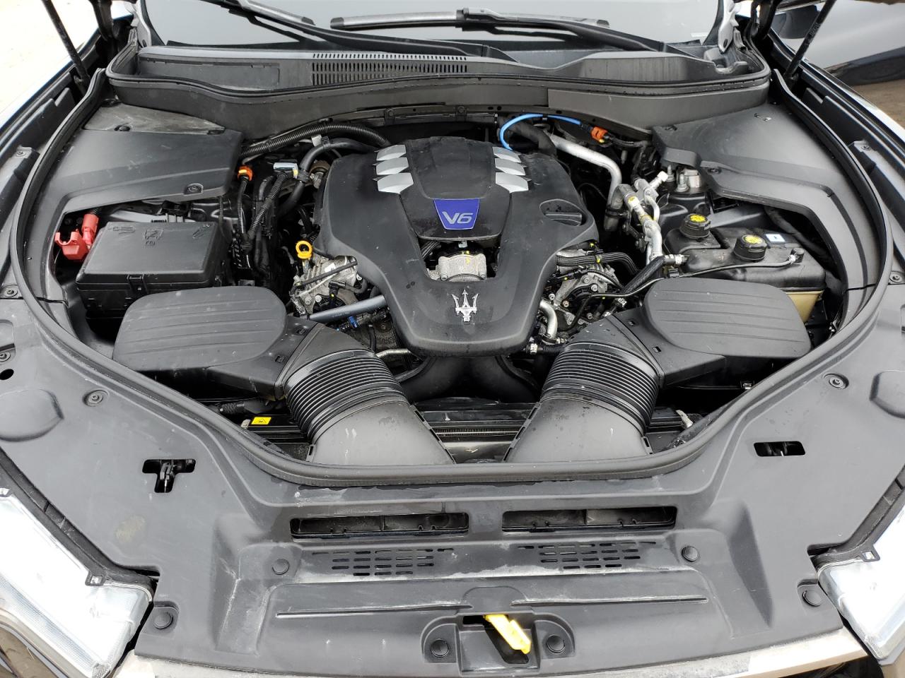 2022 Maserati Levante - Image 12