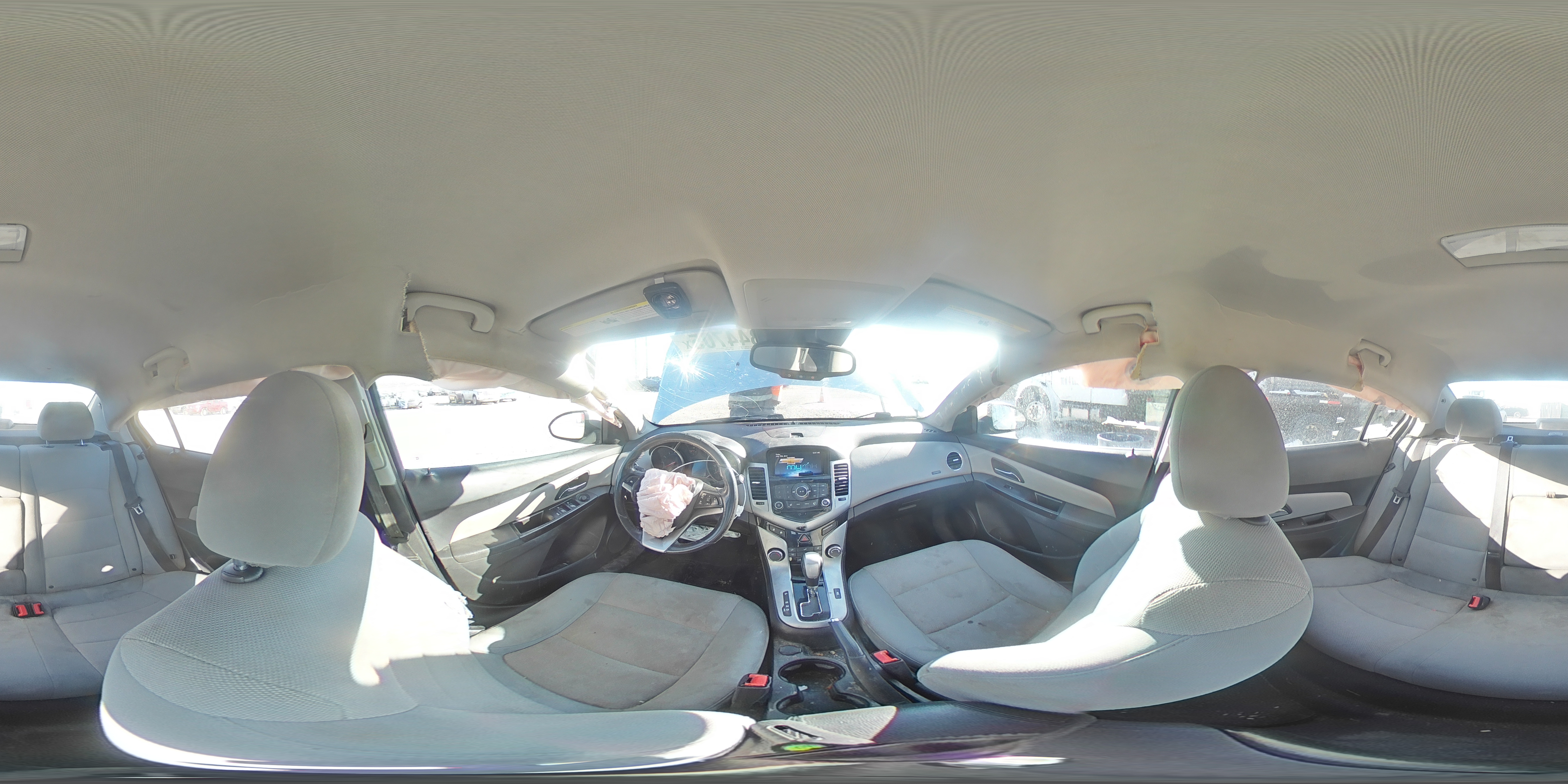 2013 Chevrolet Cruze - Image 13