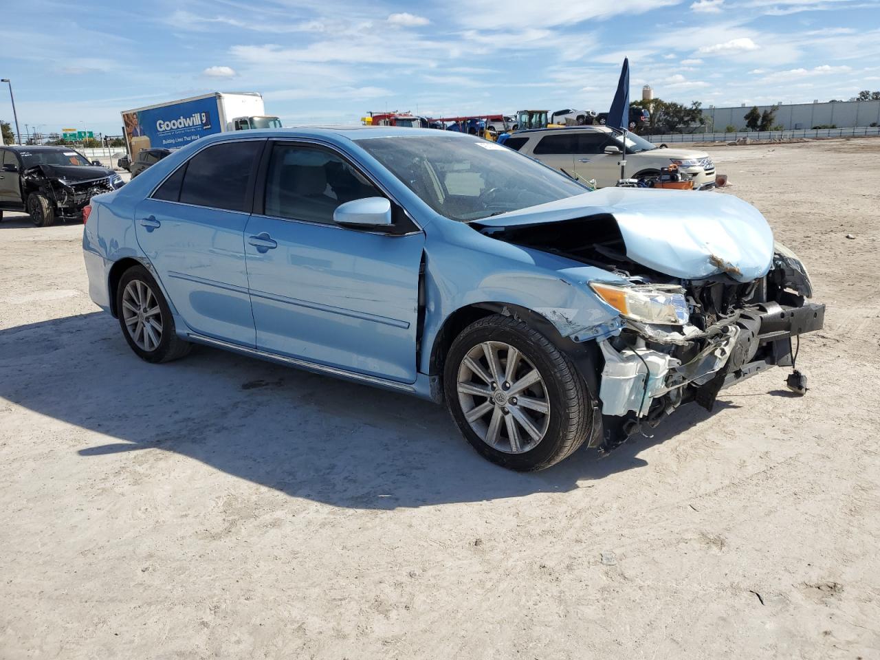 2012 Toyota Camry - Image 4