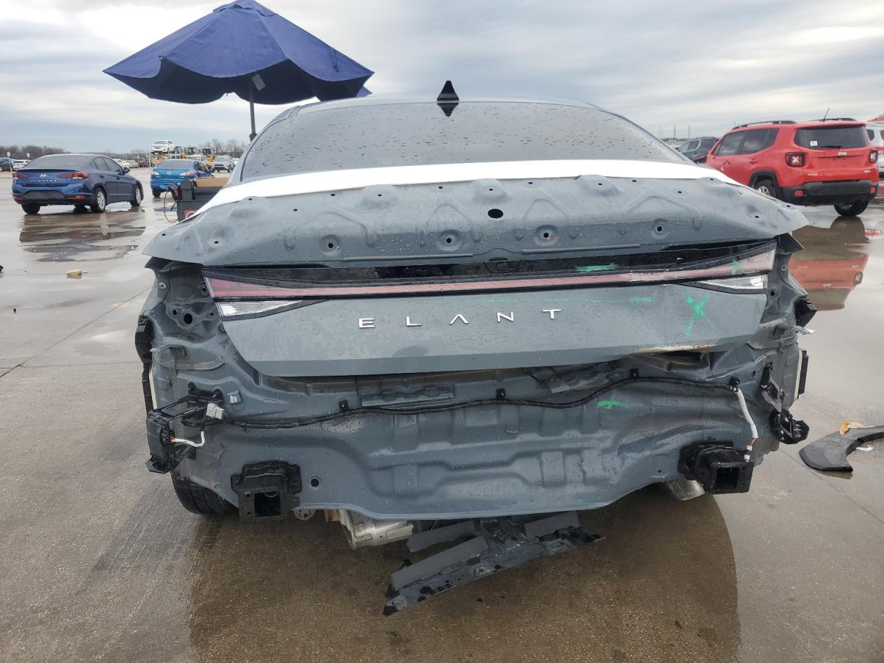 2021 Hyundai Elantra - Image 6