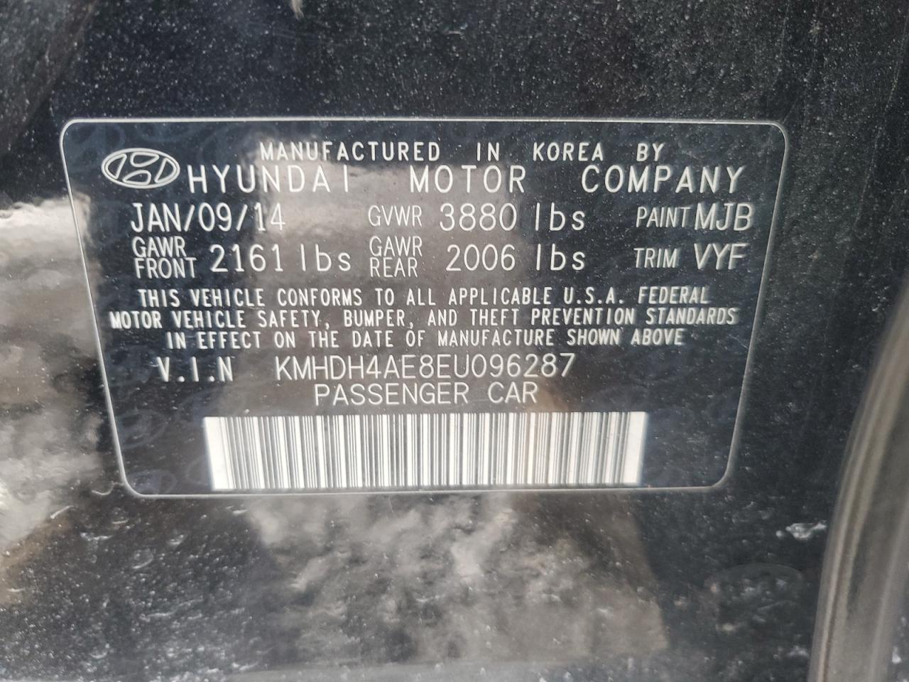 2014 Hyundai Elantra - Image 12