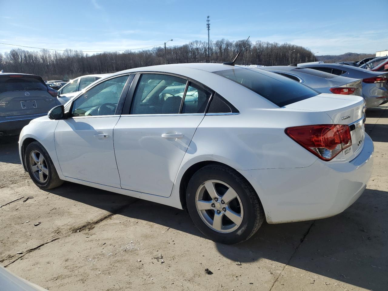 2014 Chevrolet Cruze - Image 2